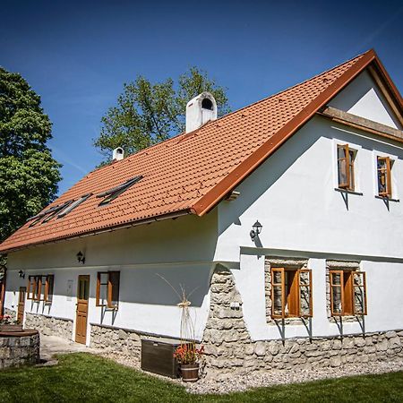 Chalupa Novy Vojirov Cp. 27 Nová Bystřice エクステリア 写真
